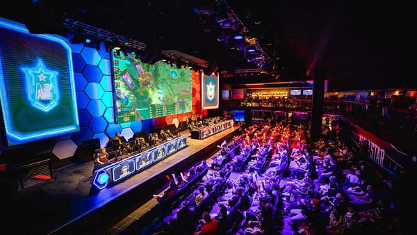 专项绩效评 专项绩效评